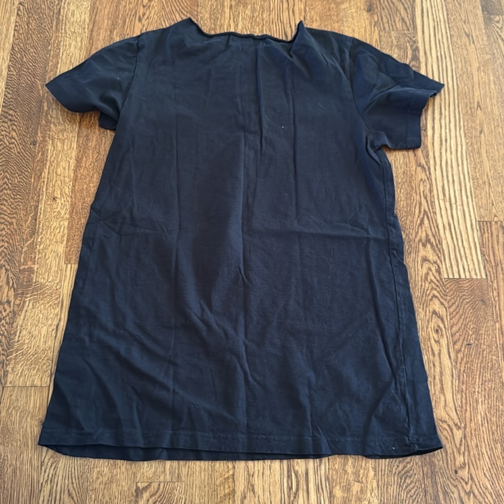 Pepin Women's Black V-Neck Crocheted Design Top Size Medium - Picture 3 of 5